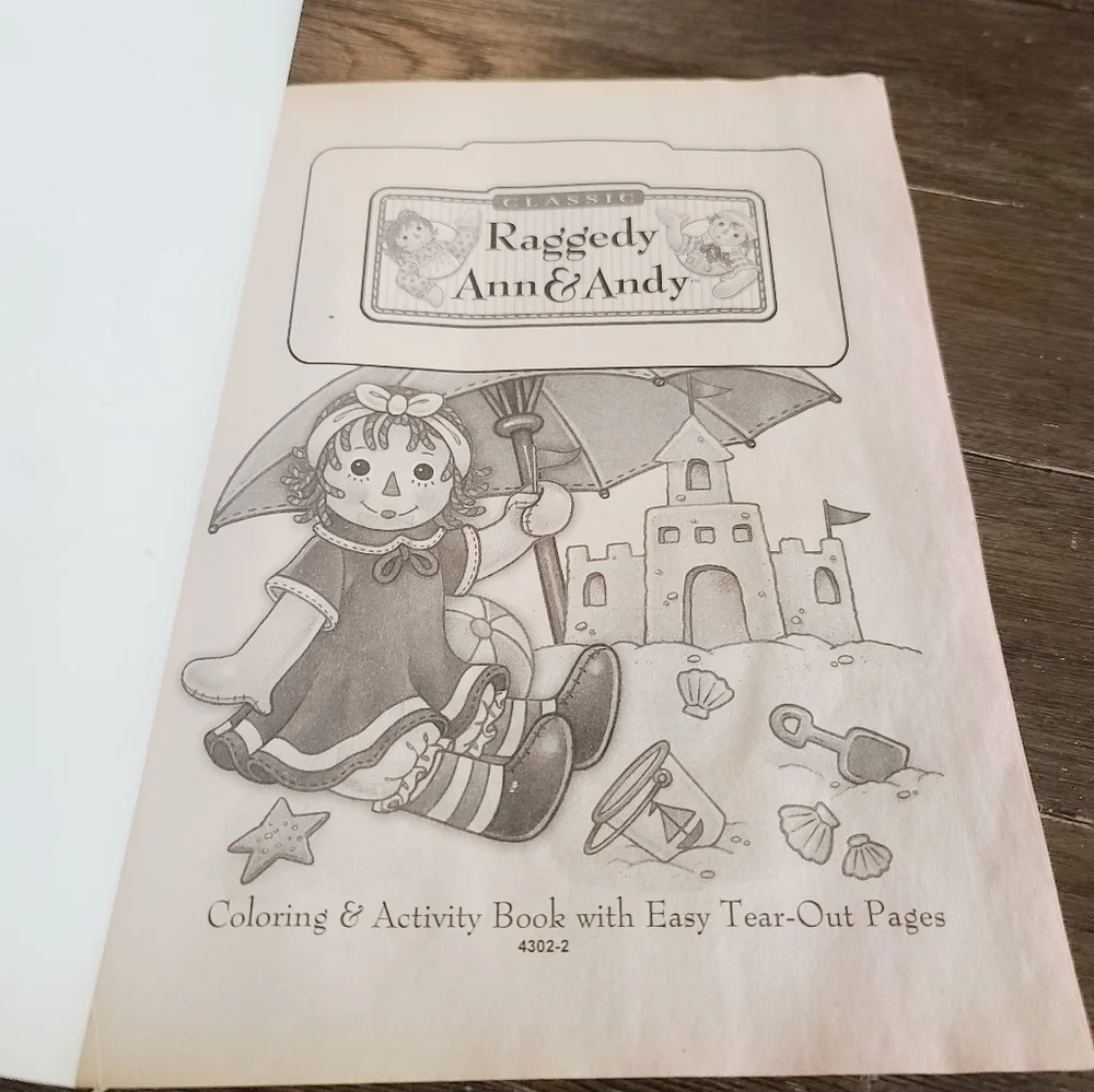 Vintage 2000s Raggedy Ann & Andy Coloring Activity Book